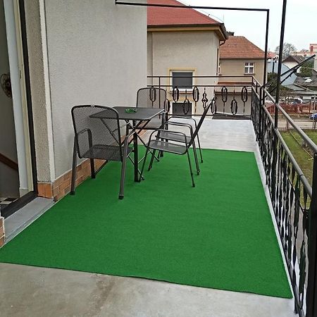Apartmán Milena Jičín Exterior foto