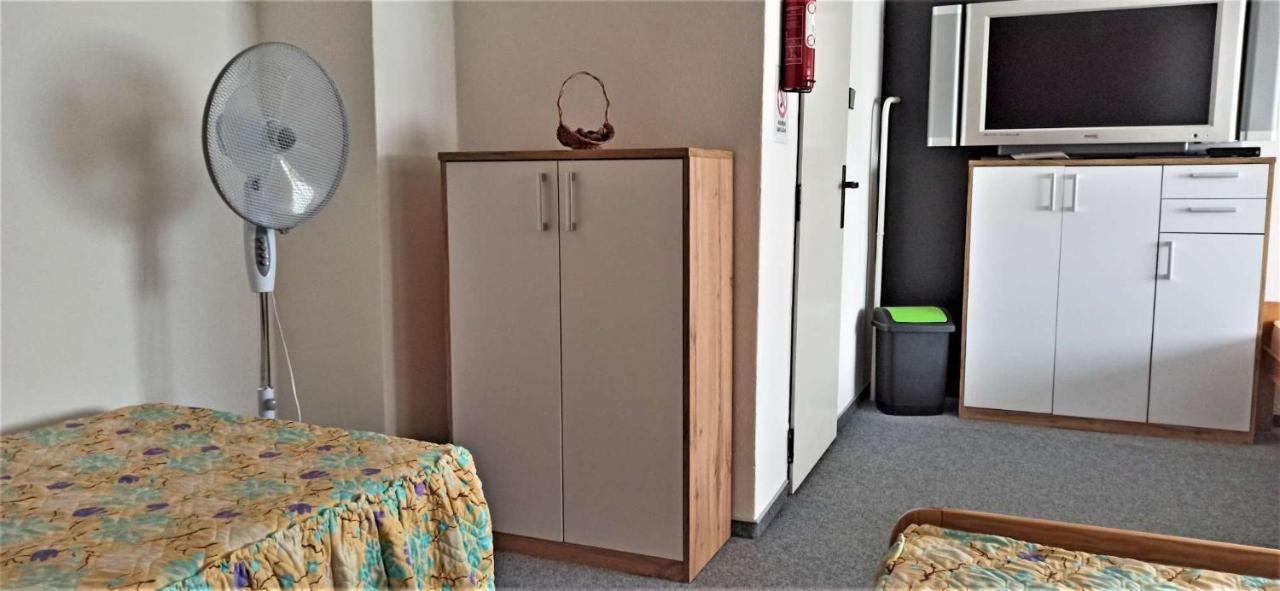 Apartmán Milena Jičín Exterior foto